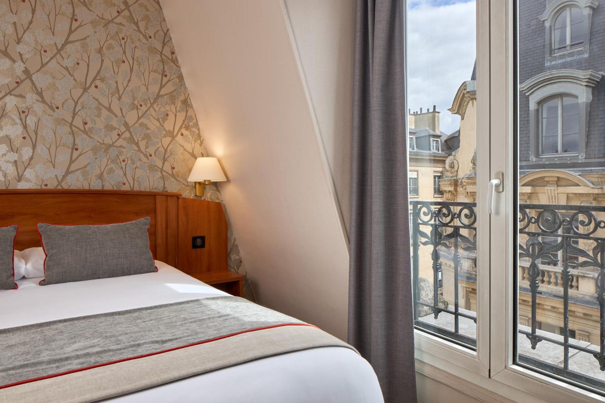Hotel Timhotel Palais Royal Paris