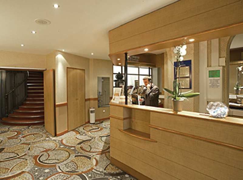 Timhotel Palais Royal Hotel 3*