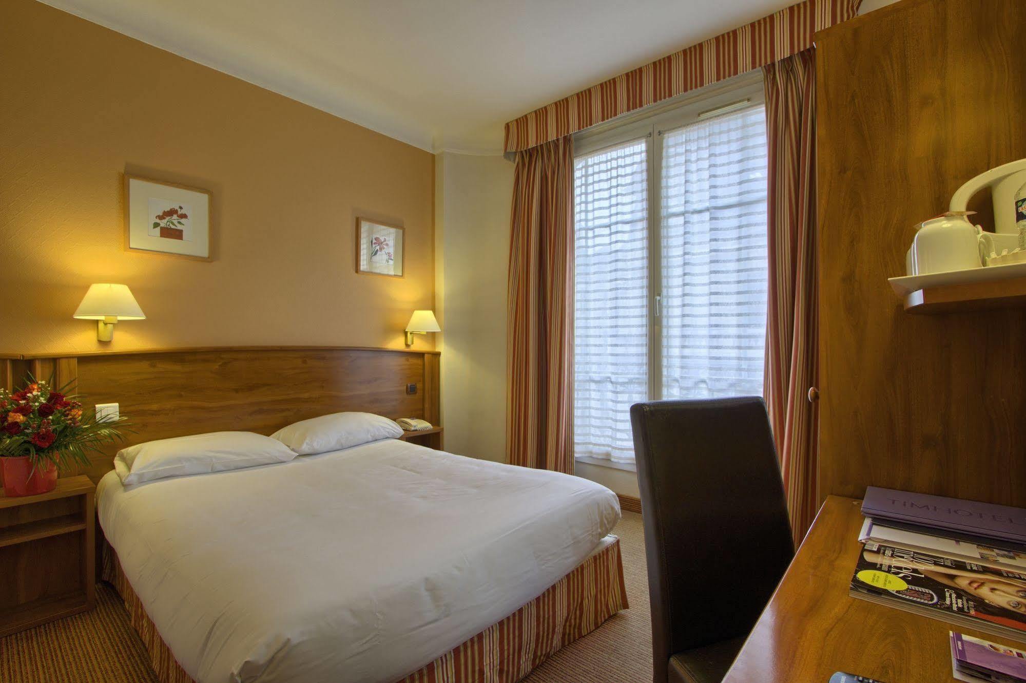 Timhotel Palais Royal 3*